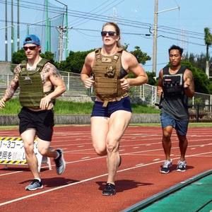 Meet your Posher, Dusti